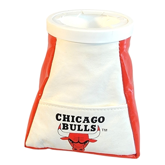 Chicago Bulls Vintage Red White Weighted Beanbag Style Beer Cola Dink Coozie - Picture 2 of 9